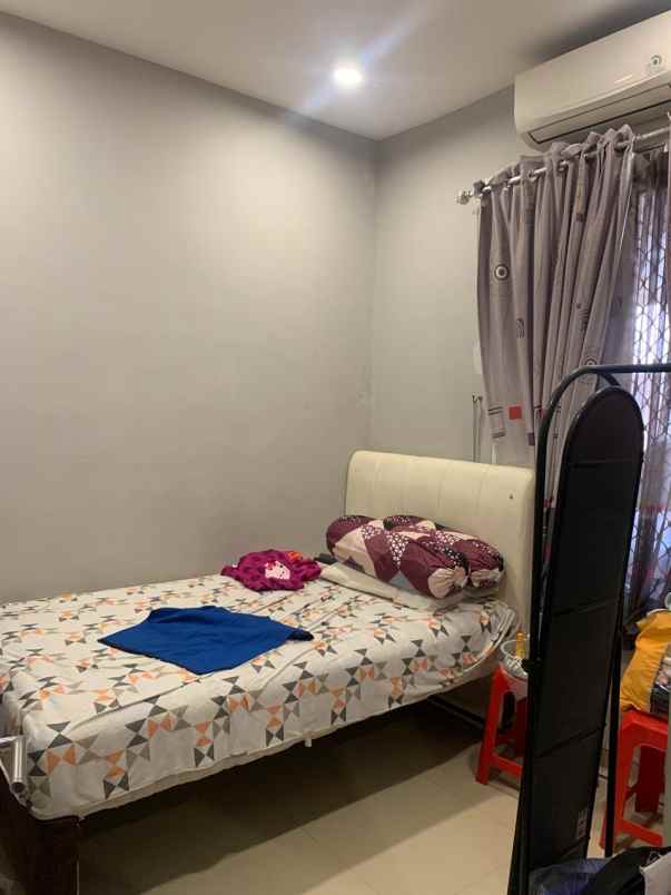 dijual rumah natura residences