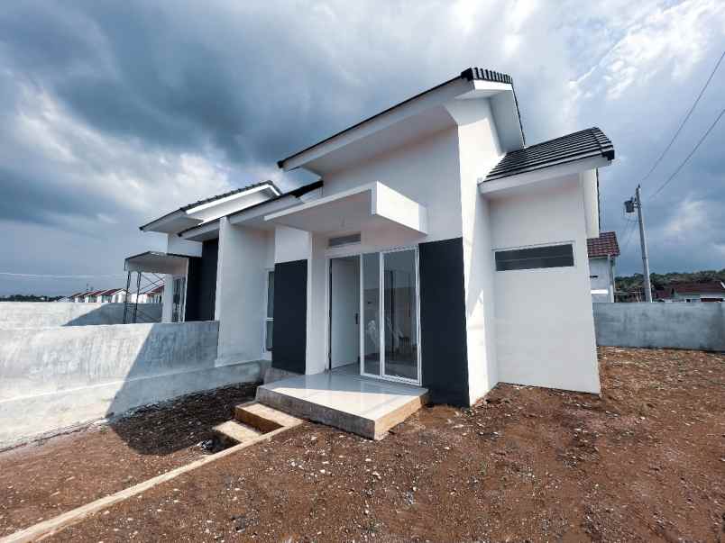 dijual rumah ngadirgo kec mijen kota