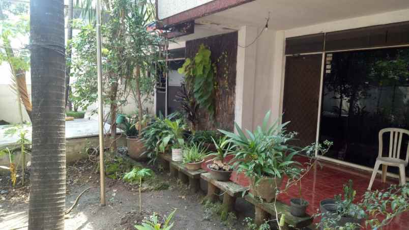 dijual rumah ngagel jaya utara