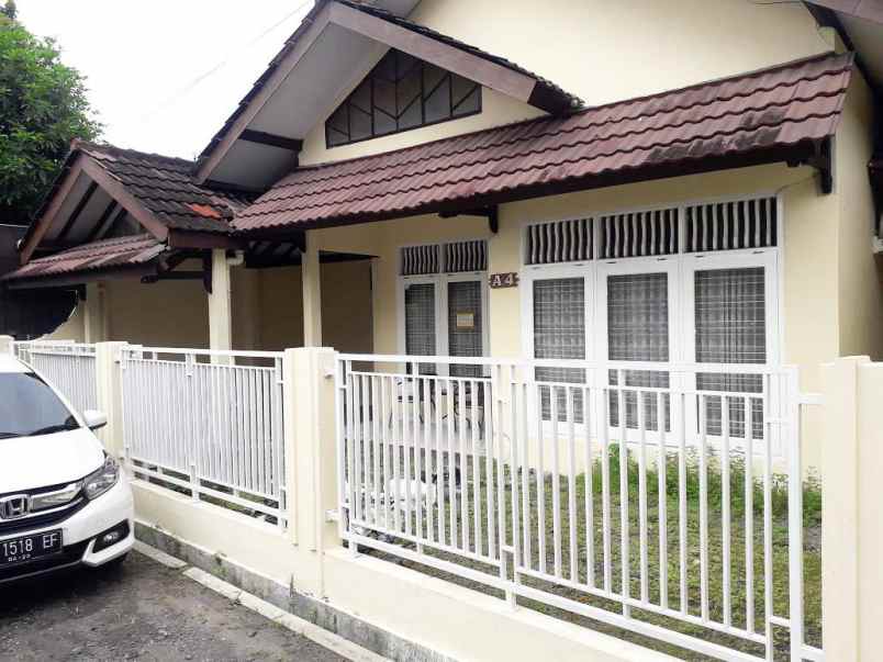 dijual rumah ngaglik