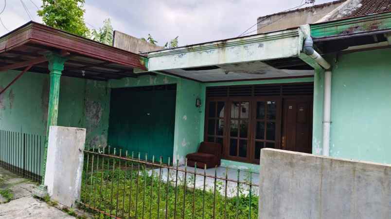dijual rumah nusukan banjarsari surakarta