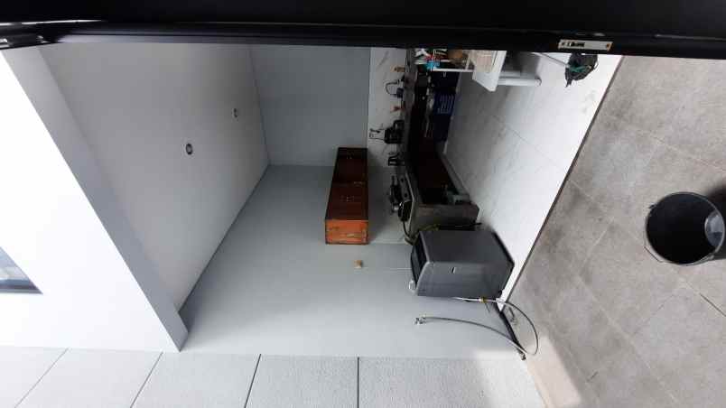 dijual rumah pakuwon city