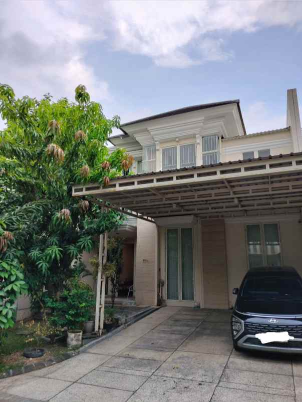 dijual rumah pakuwon indah the mansion surabaya barat