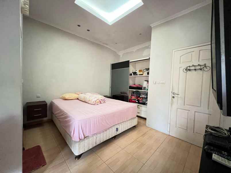 dijual rumah pamulang barat