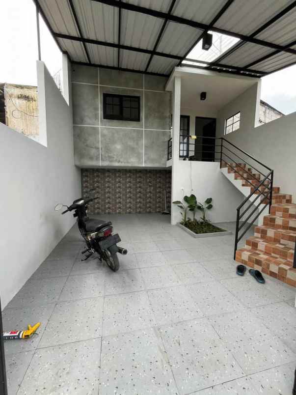 dijual rumah pandanlandung wagir malang