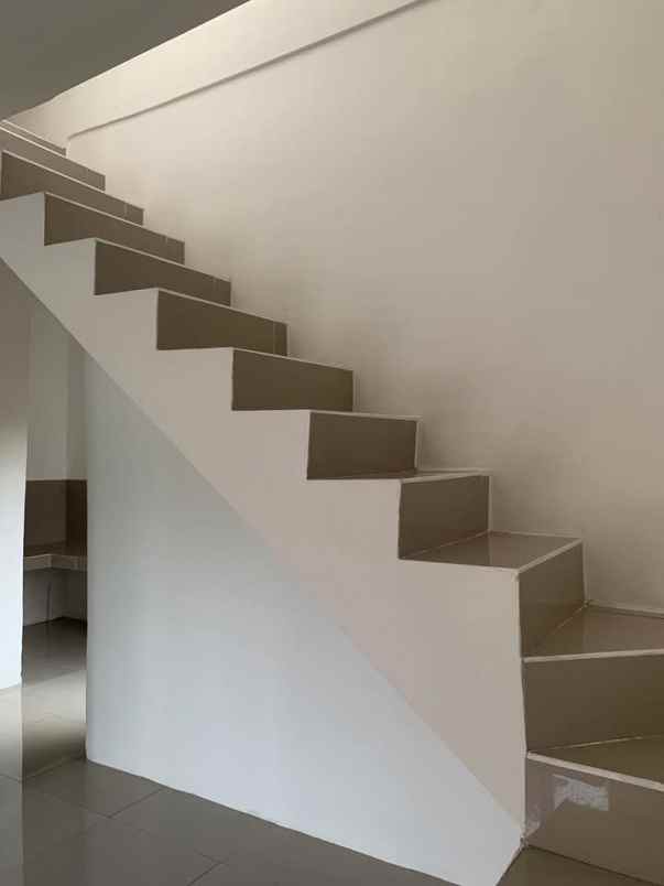 dijual rumah pasir jambu