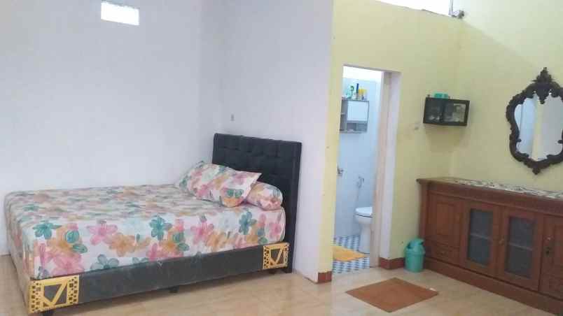 dijual rumah pasir putih depok