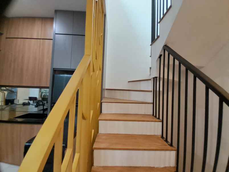 dijual rumah pejaten jakarta selatan