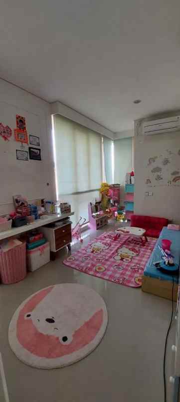 dijual rumah pelican hill citraland