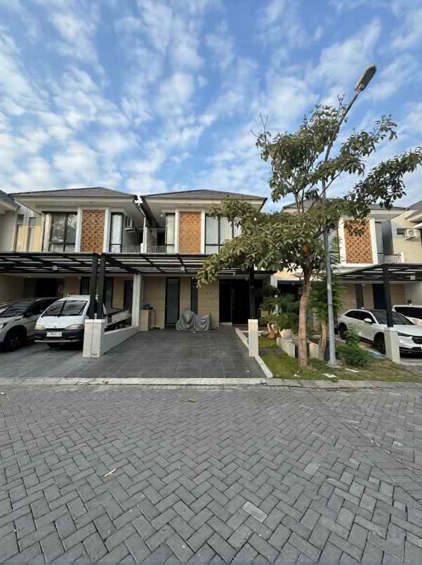 dijual rumah pelican hill citraland