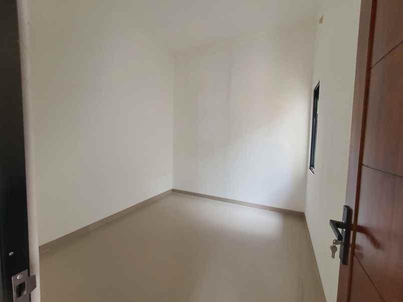 dijual rumah pengasinan gunung sindur