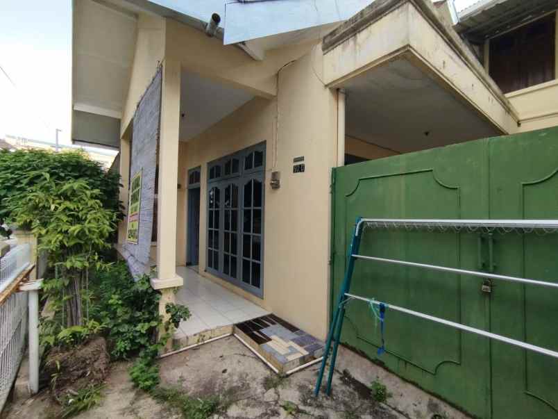 dijual rumah penumping laweyan surakarta