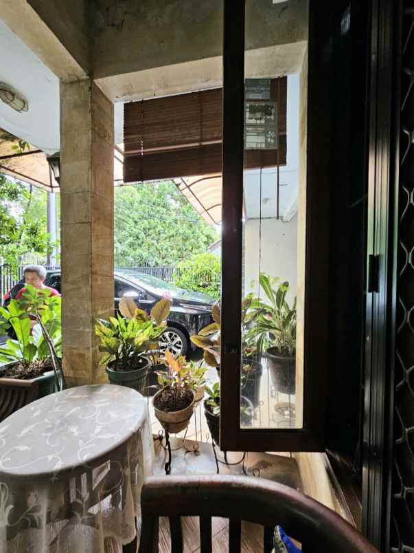 dijual rumah pertigious residence