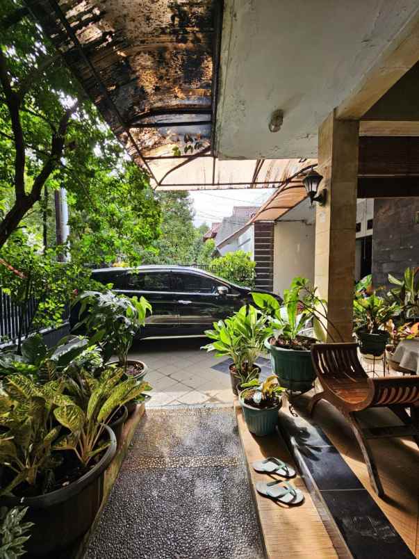 dijual rumah pertigious residence