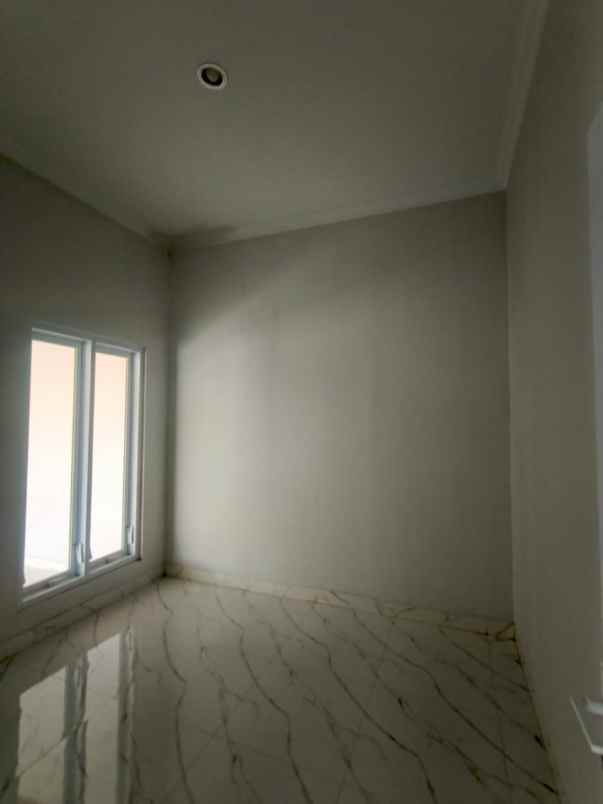dijual rumah perumahan ramayana 1