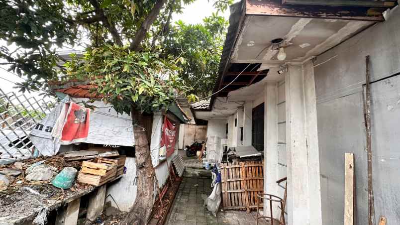 dijual rumah perumahan sepanjang town house