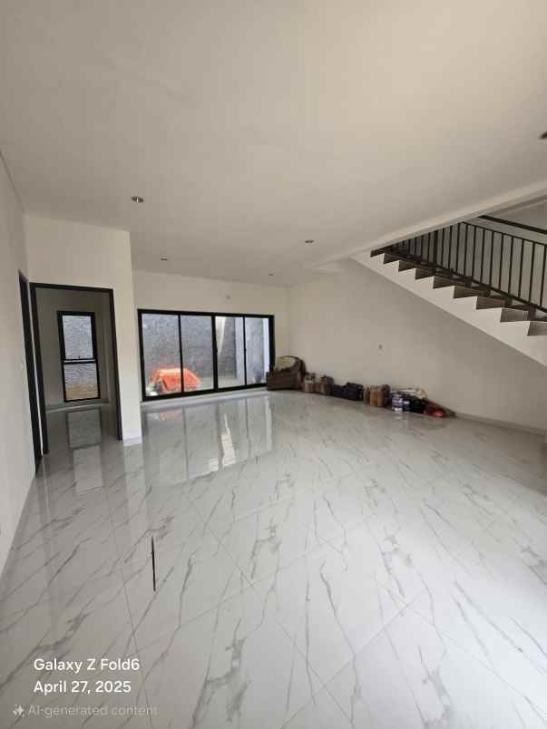 dijual rumah perumahan villa melati mas