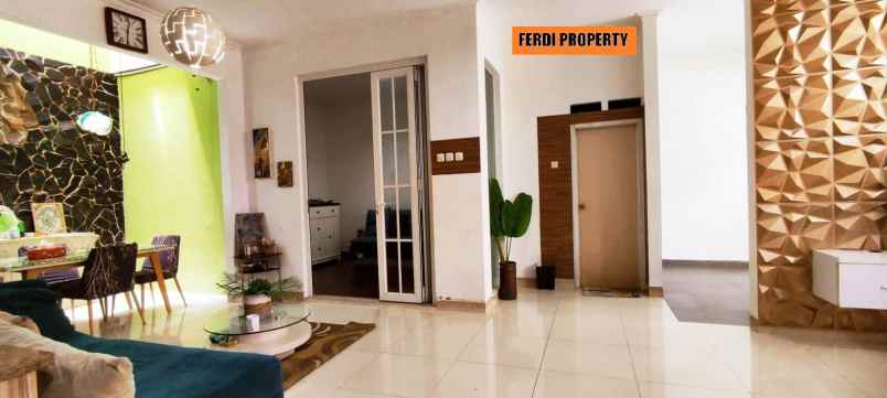 dijual rumah perumahan villa nusa indah