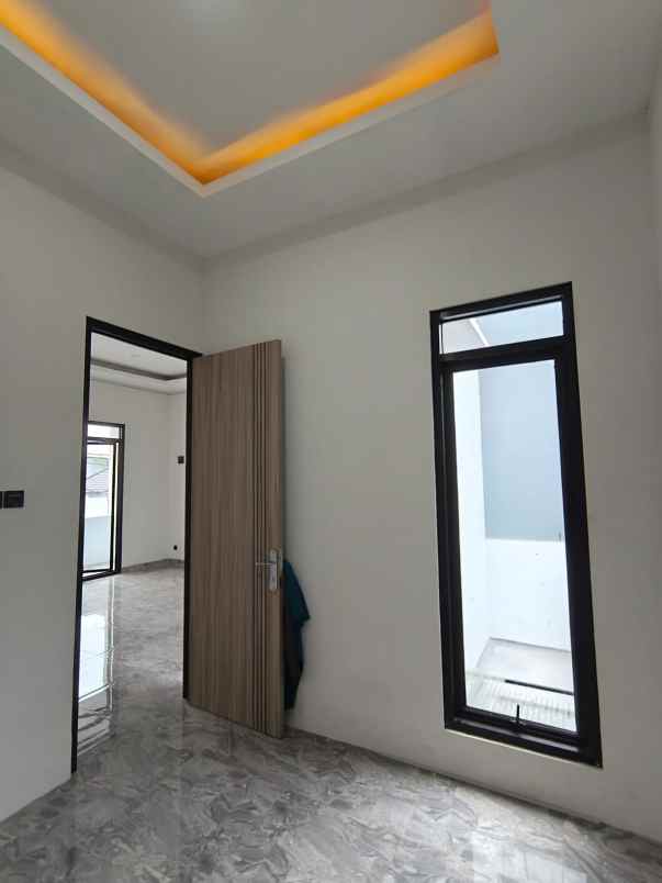 dijual rumah pondok cabe