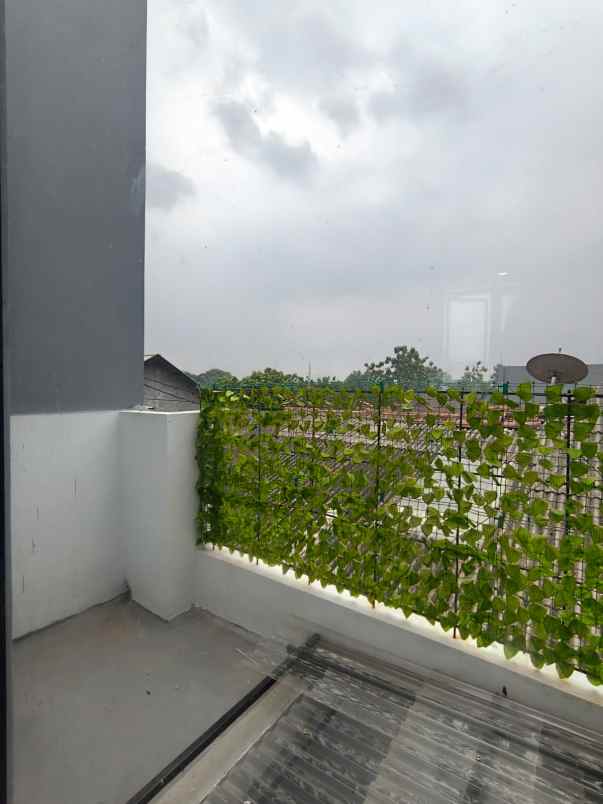 dijual rumah pondok cabe
