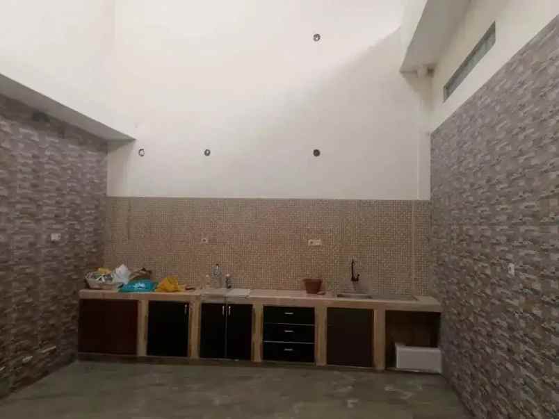 dijual rumah pondok kopi