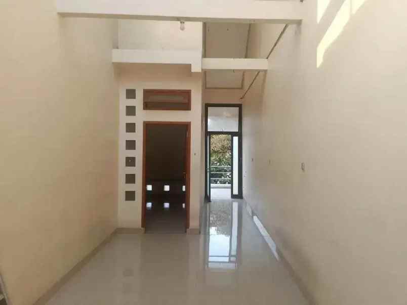 dijual rumah pondok kopi
