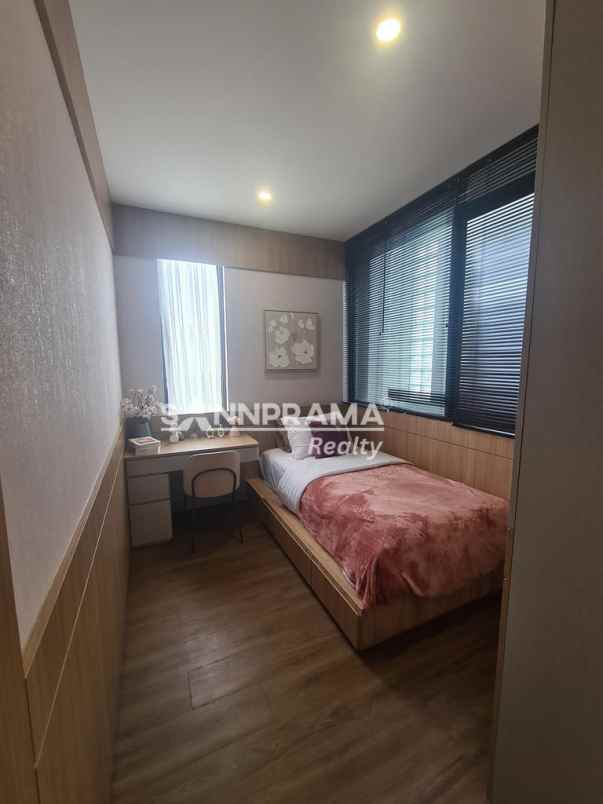 dijual rumah pondok labu