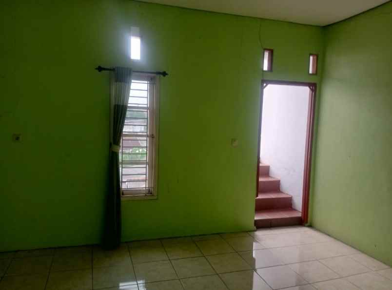 dijual rumah pondok terong cipayung depok