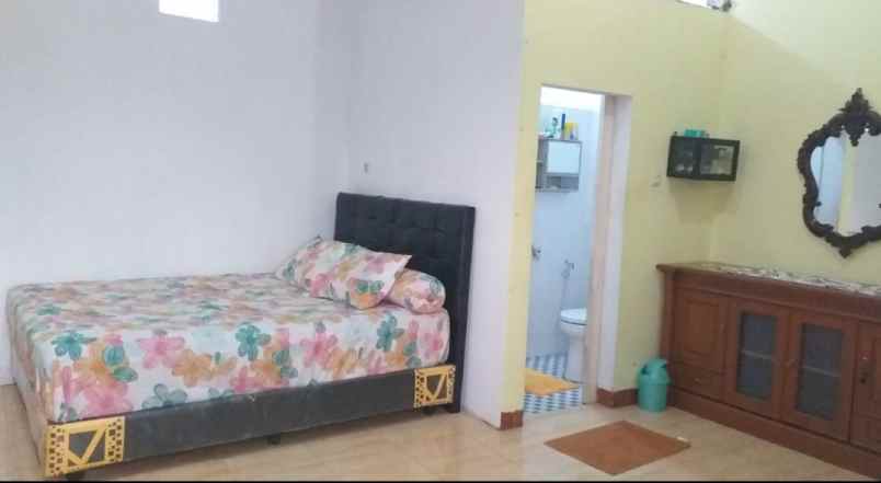 dijual rumah pondok terong cipayung depok