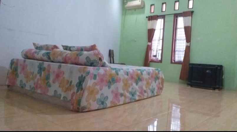 dijual rumah pondok terong cipayung depok