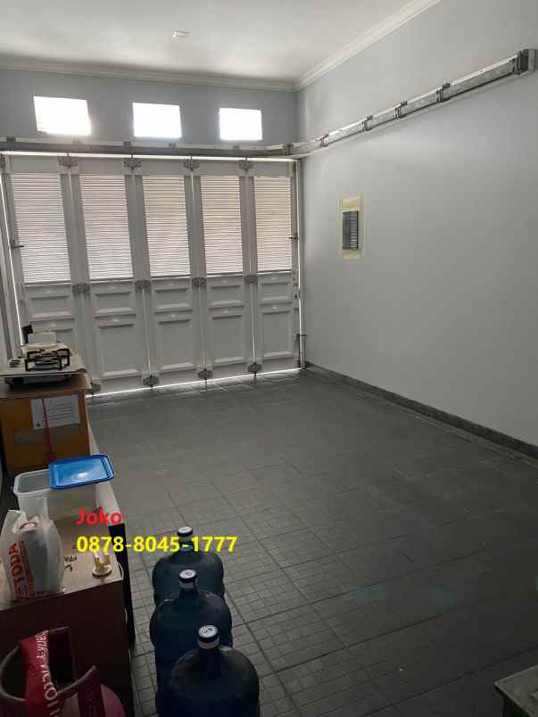 dijual rumah pulomas