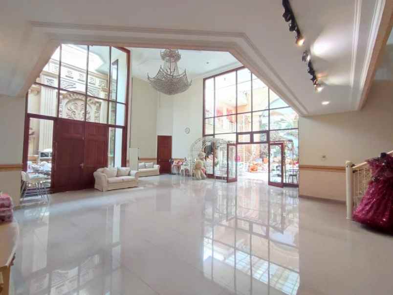 dijual rumah puncak permai