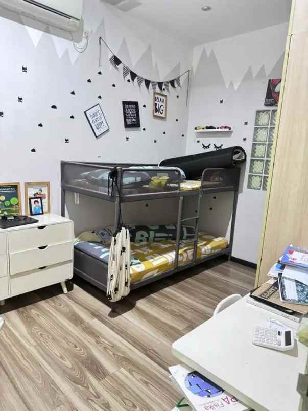 dijual rumah puri beta