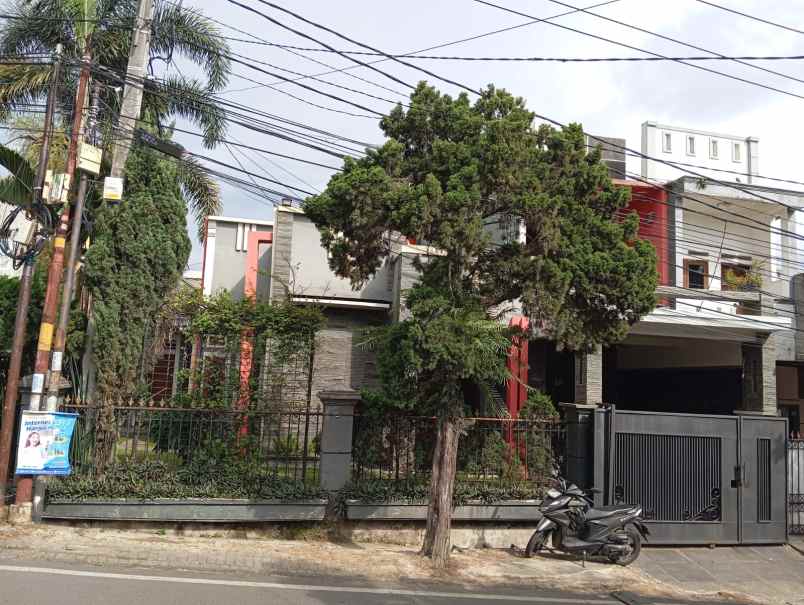 dijual rumah puri cipageran indah