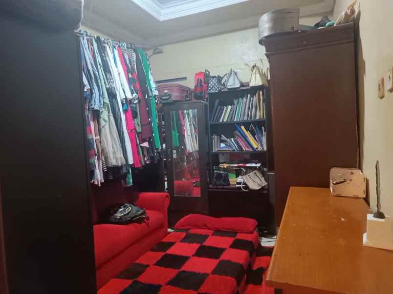 dijual rumah puri cipageran indah