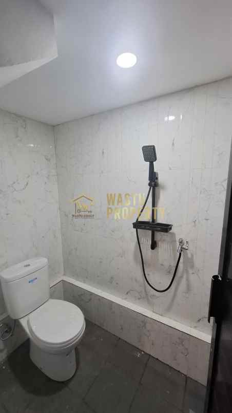 dijual rumah purwomartani kalasan