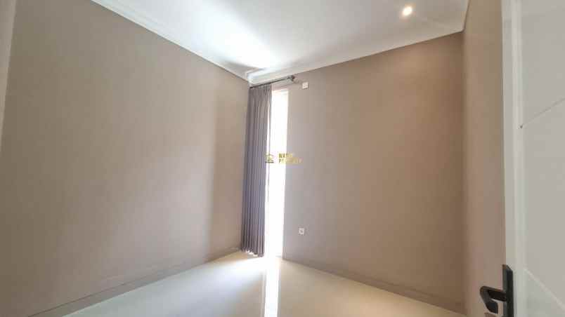 dijual rumah purwomartani kalasan