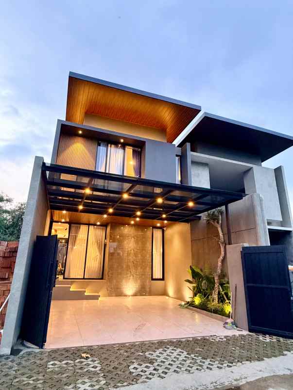 dijual rumah purwomartani kalasan sleman