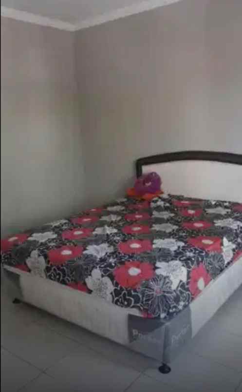 dijual rumah raffless hills cibubur