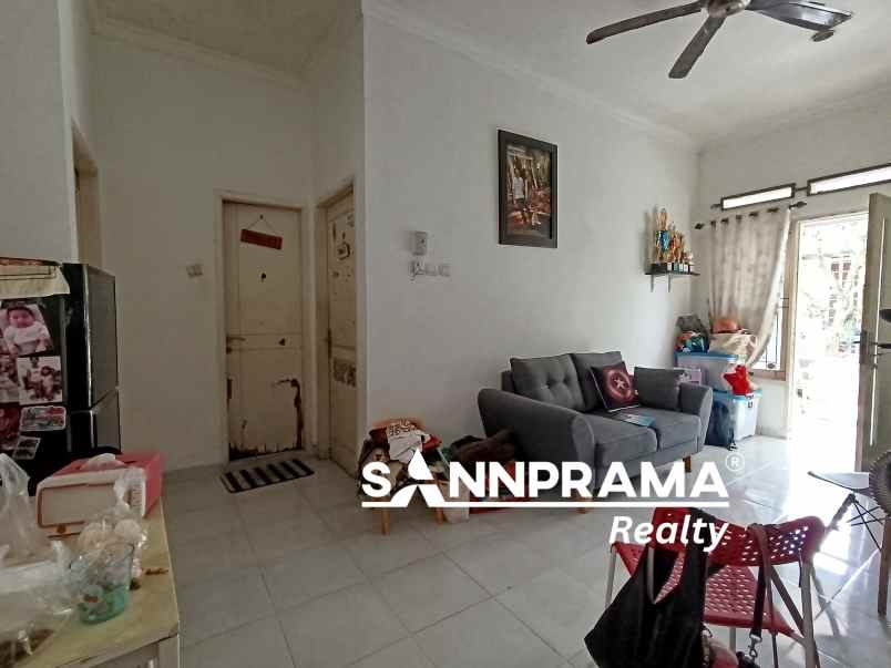 dijual rumah rangkapan jaya baru