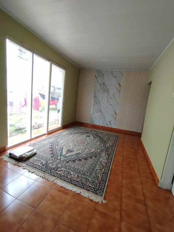 dijual rumah rangkapan jaya pancoran