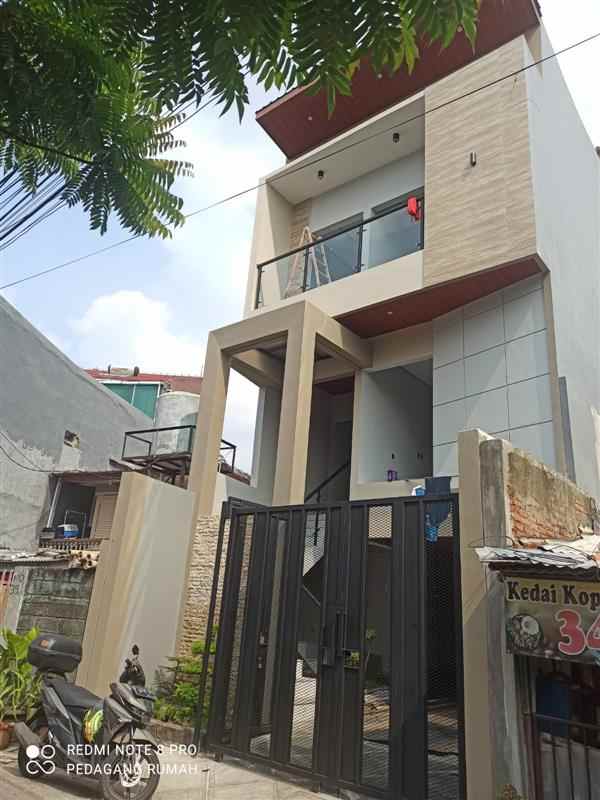 dijual rumah rawamangun jakarta timur