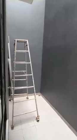 dijual rumah rungkut