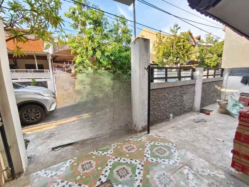 dijual rumah rungkut mapan