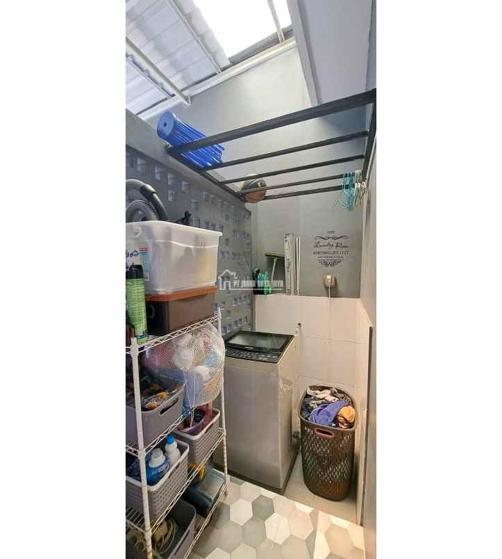 dijual rumah sambiroto raya