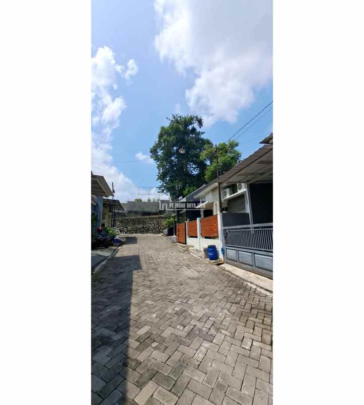 dijual rumah sambiroto raya
