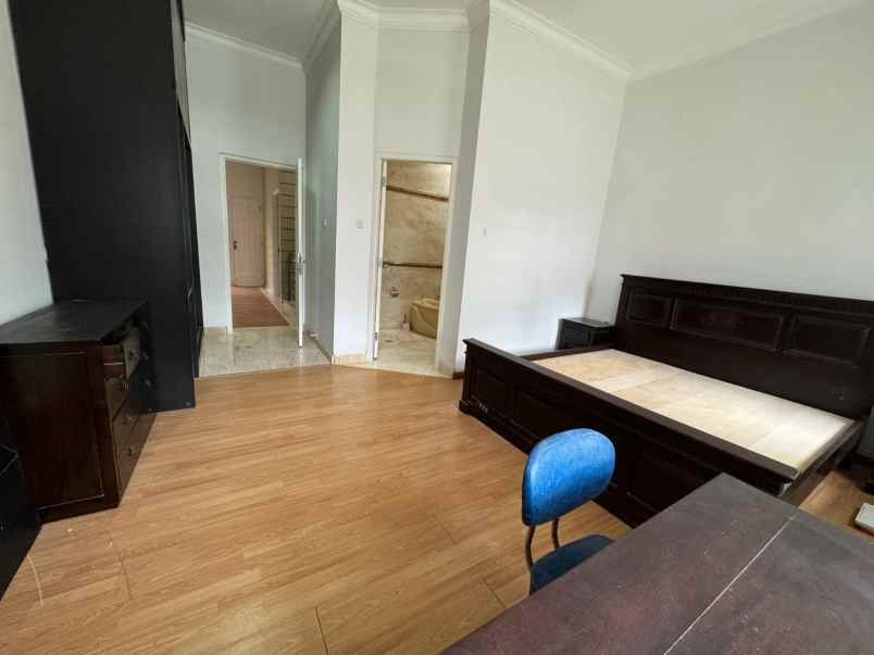 dijual rumah san diego pakuwon city