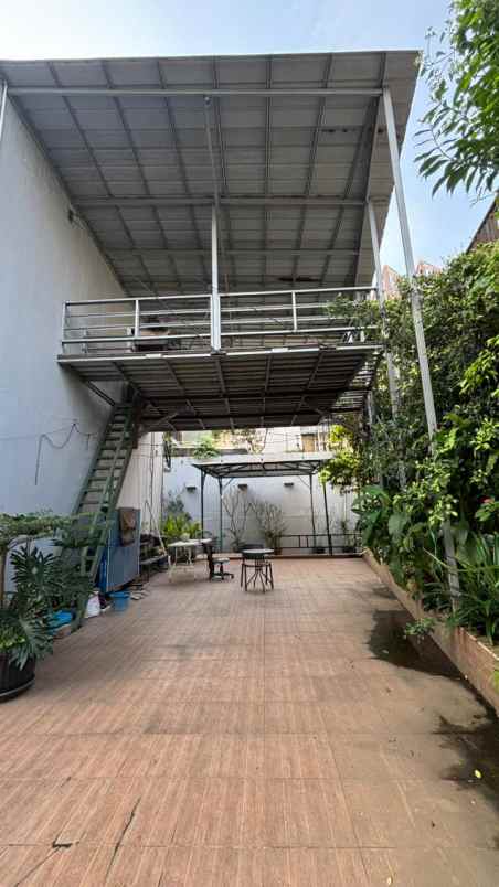 dijual rumah sanghyang pancanaka hiils