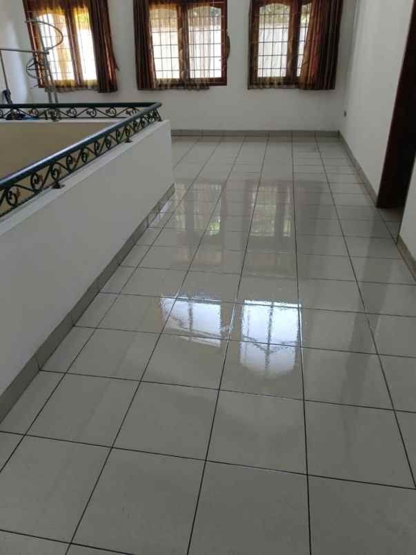 dijual rumah sarijadi pasteur bandung utara