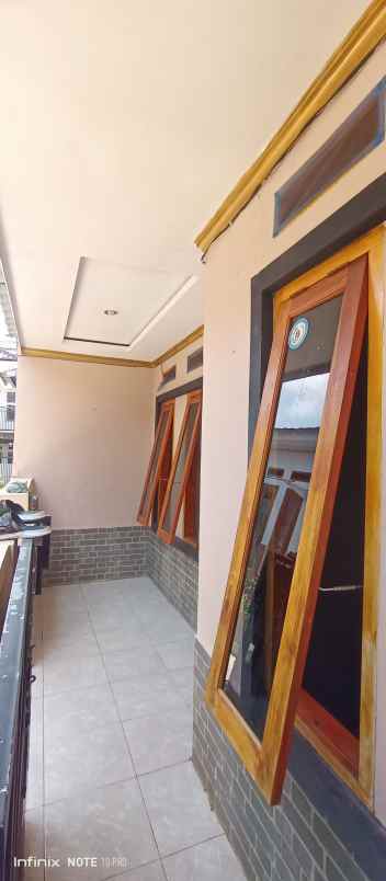 dijual rumah second di citayam